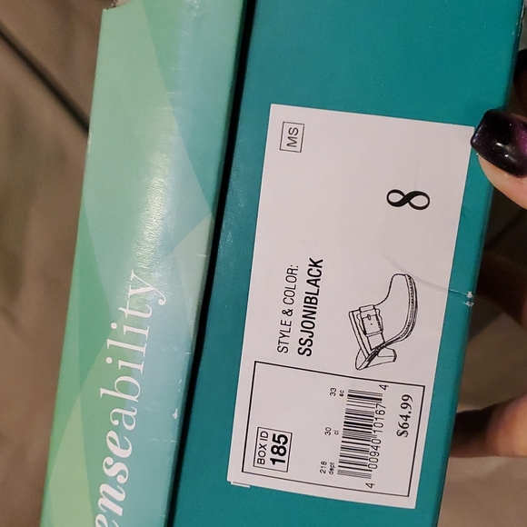 Slip on shoes new - Picture 7 of 7